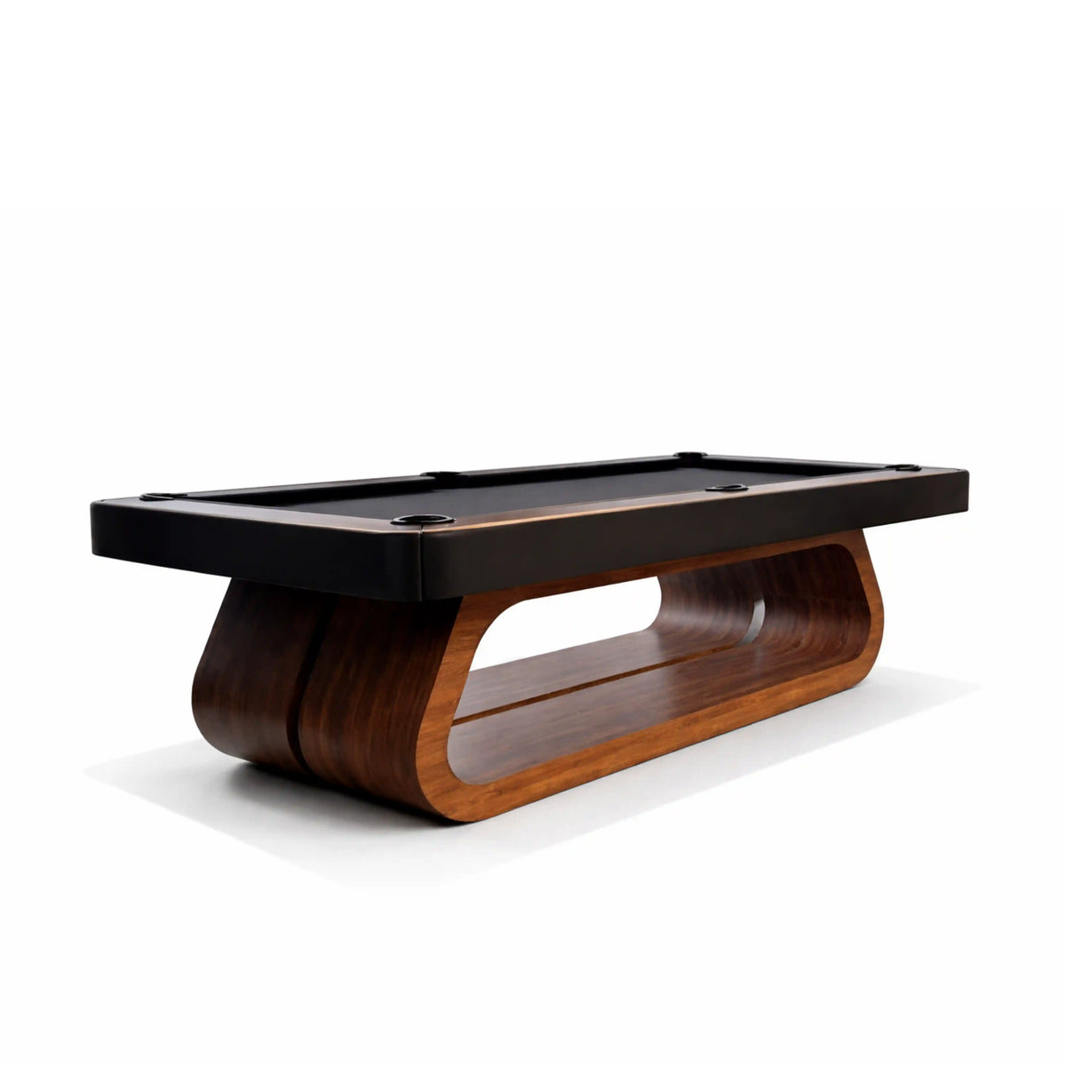 Negroni top on Takamaka Pool Table