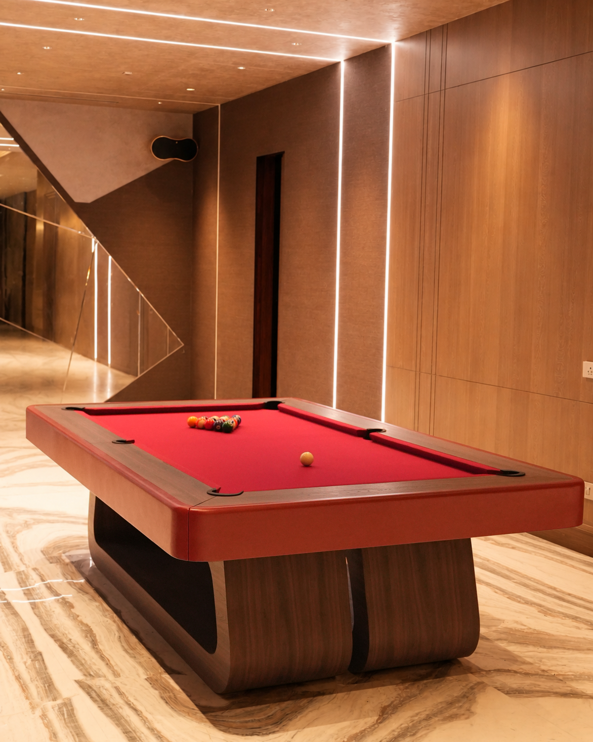 Negroni top on Takamaka Pool Table in a room setting